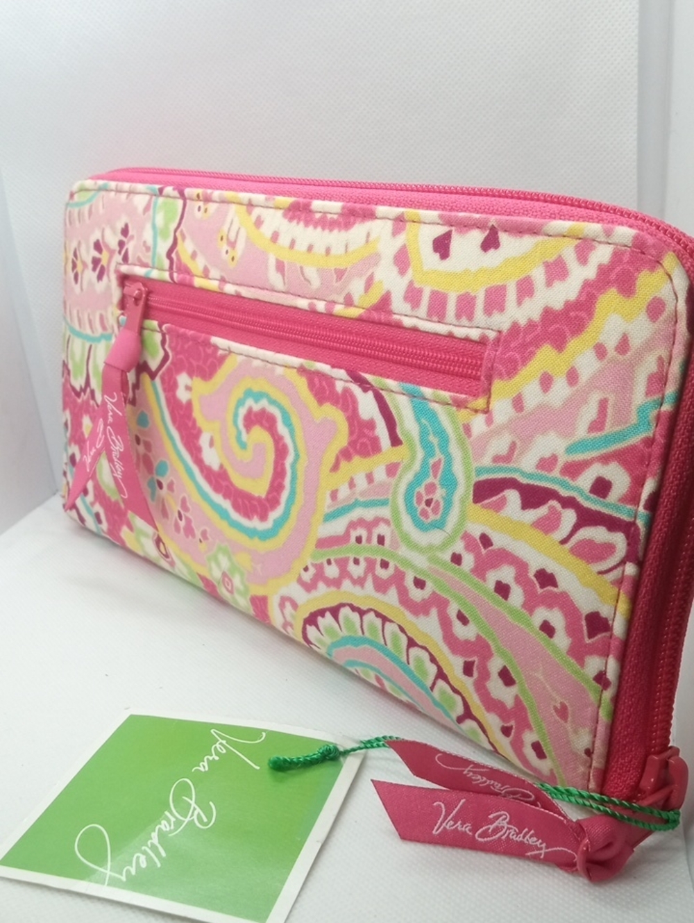 VERA BRADLEY LARGE ZIP AROUND WALLET
